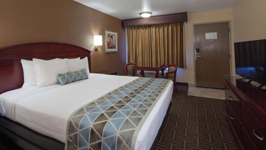 Best Western Inn - 32