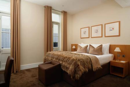 The Resident Kensington - 2