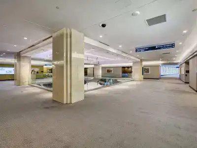 Radisson Blu Downtown - 11