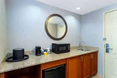 Hampton Inn & Suites Minneapolis St. Paul Airport - Mall of America - 28