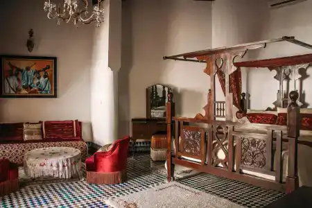 Riad Letchina - 35