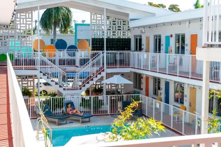 Waterside and Suites - 35
