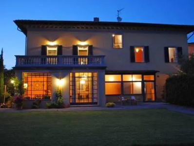 Al Porto Di Lucca b&b - 19