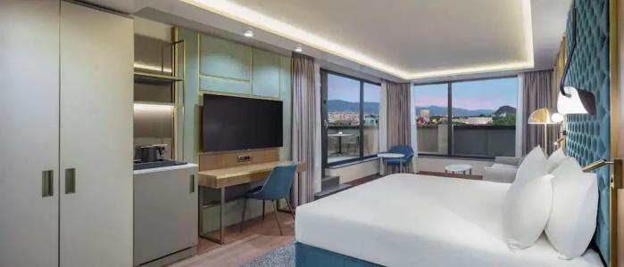 Doubletree By Hilton Center - 55