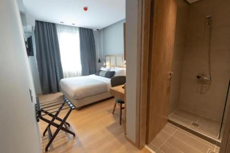 Grand Port Suites - 24