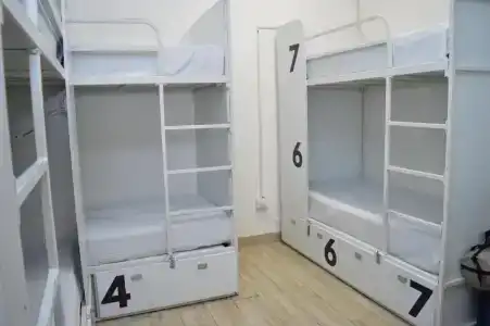 Hari Piorko - 27