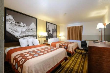 Super 8 by Wyndham/White Sands Area - 15