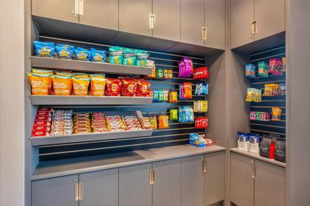 Quality Inn & Suites - 11