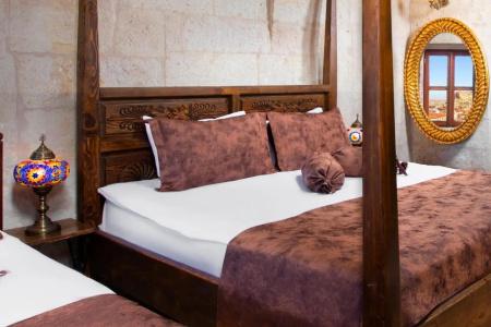 Romantic Cave - 22