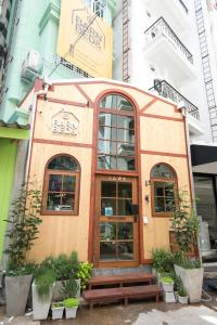 Barn & Bed Hostel - 0