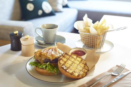 Courtyard by Marriott Nagoya - 13