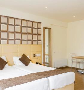 Melpo Antia Suites - 43
