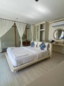 Siam Beach Resort - 5