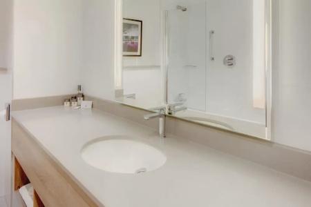 DoubleTree by Hilton Glasgow Central - 57