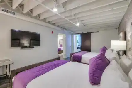 Studio 154 Luxury - 139