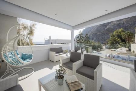 Blue Waves Suites & - 66