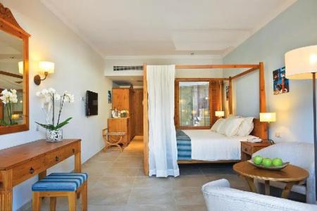 Olympic Lagoon Resort Paphos - 37