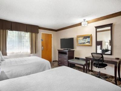 Best Western Plus Yosemite Gateway Inn - 93