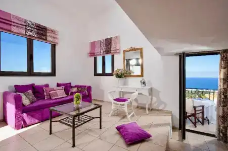Creta Blue Boutique - 73