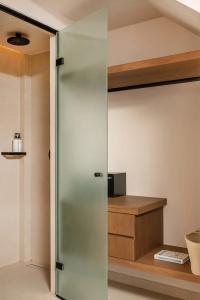 Ekati Mare Boutique Resort & Suites - 128