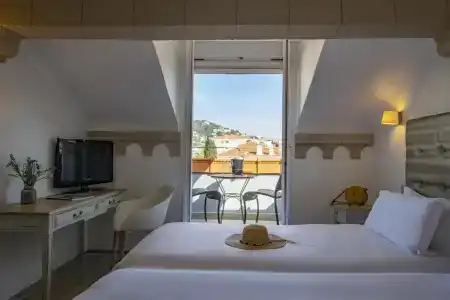 Golden Tulip Cannes De Paris - 140