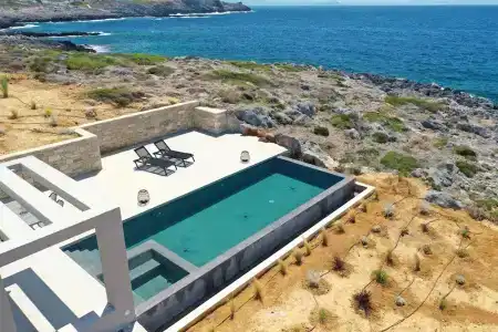 Kavos & Suites - 170