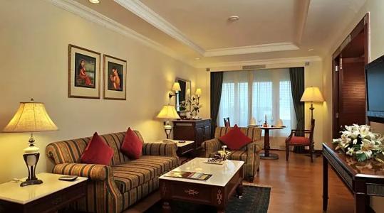 Welcomby ITCs, Cathedral Road, Chennai - 31