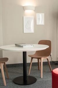 sylc. Apartment– Serviced - 111