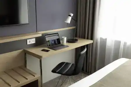 Holiday Inn - Eindhoven Airport - 3