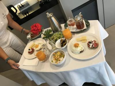 Lavris City Suites - 9