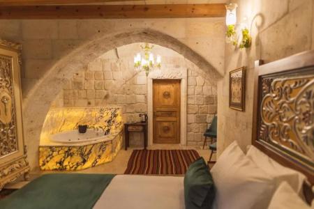 Solo Cave Suites - 153