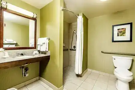 Hilton Garden Inn - 40