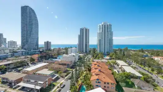 Broadbeach Savannah - 45