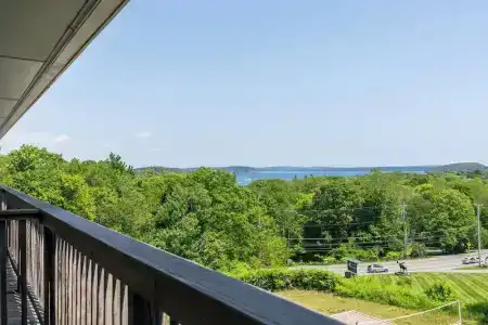 Wonder View Inn - 59