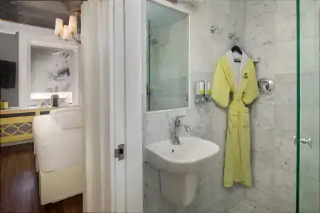 Staypineapple, A Delightful, South End - 7