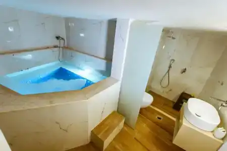 Konmari Boutique Suites - 6