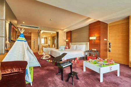 Hilton Shanghai Hongqiao - 14