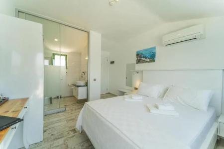 Greenbeach - 156