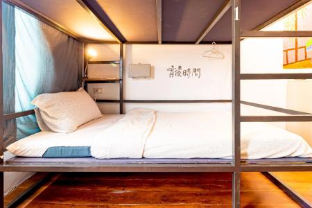 Lyn's Home Boutique Hostel - 1
