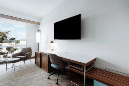 Courtyard by Marriott Downtown - 32