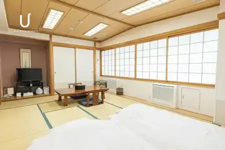 Forest Hongo - 9