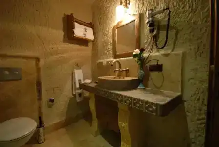 Phocas Cave Suites - 73