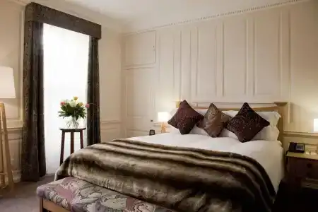 Vanbrugh House - 15