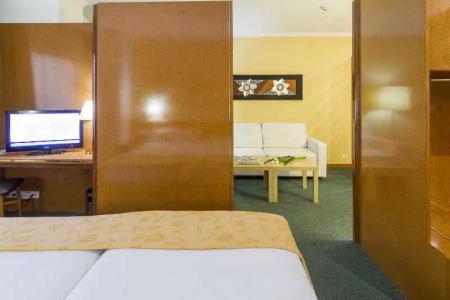 Acacia Suite - 18