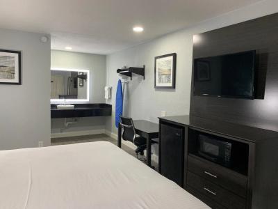 SureStay by Best Western San Antonio Riverwalk - 38