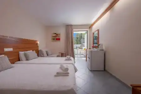 Dionysos - 44