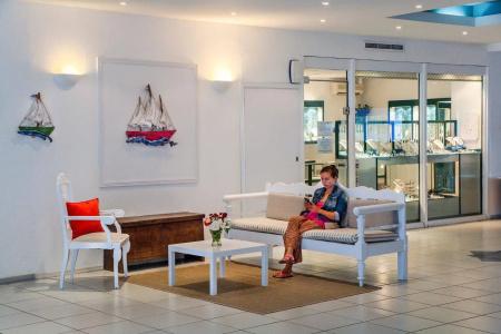 Grand Bleu Beach Resort - 33