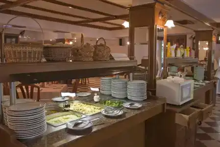 Estreya Palace - 11