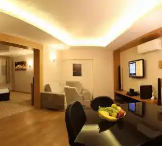 Grand Zeybek - 2