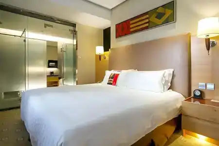 Regal Jinfeng - 79